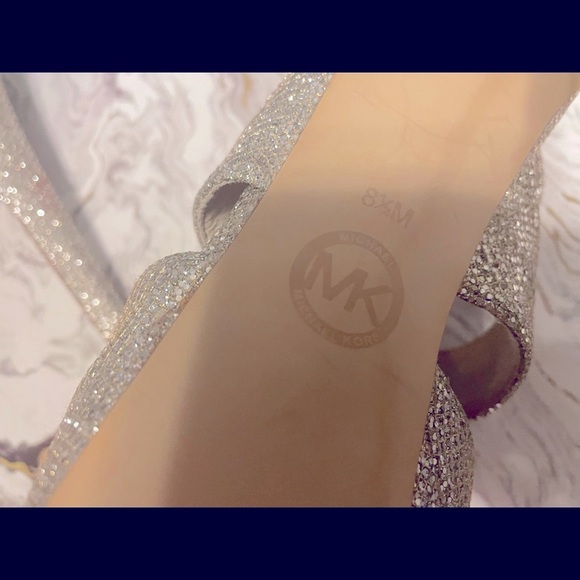 Michael Kors platforms - Picture 6 of 7